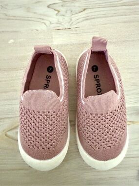 Kids Knit Slip-On Sneakers in Dusty Rose